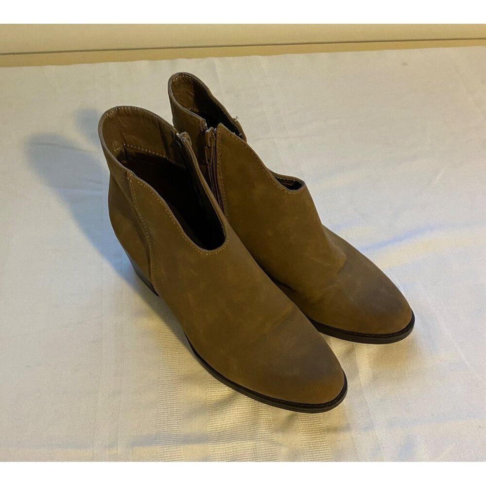 Pierre Dumas Womens Brown Ankle Booties With Zipper Closure - Size 10